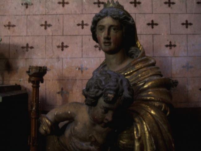 L'aile sud Les fonts baptismaux